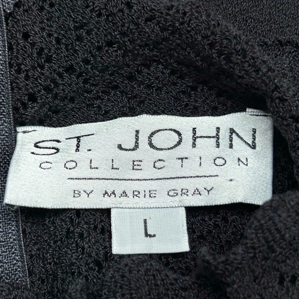 St. John Evening Black Sleeveless Mock Neck Top Size Large - Picture 3 of 7